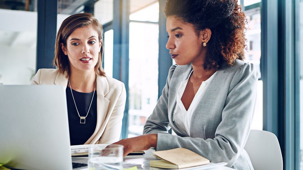 Pie Tax: The Top Freelancer Accounting Software of 2025 | An In-Depth Look
