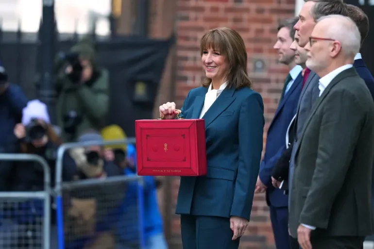 UK Tax Burden Set To Reach All-Time High Amid Threshold Freeze
