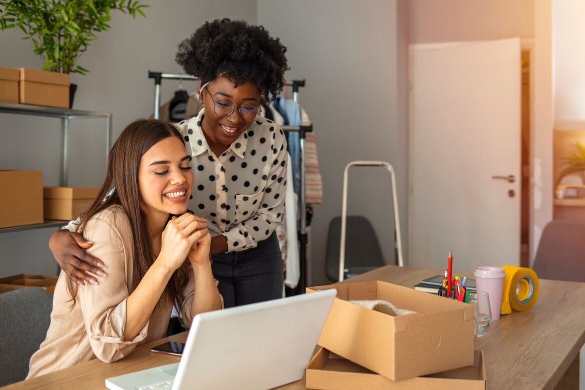 Which business expenses can IT contractors claim?