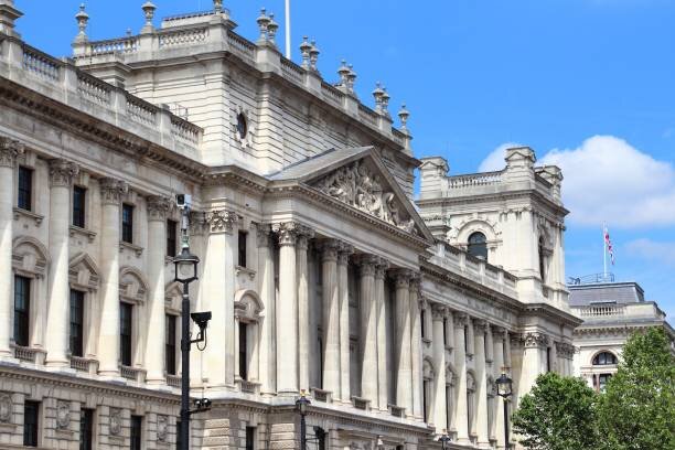 HMRC suspends Child Benefit For 35,000 Over Travel Data Errors