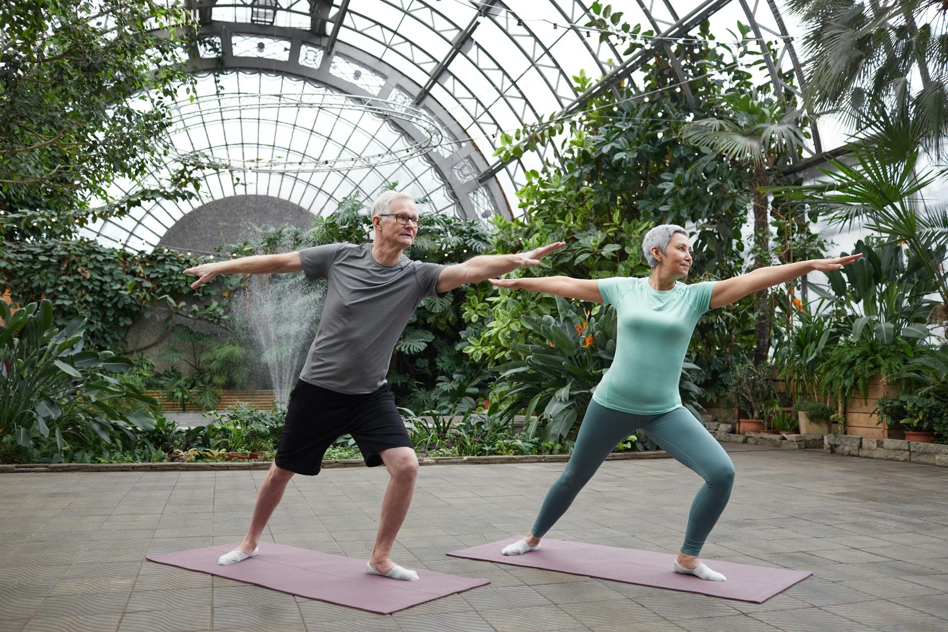 The Comprehensive Health Perks of Yoga for Seniors