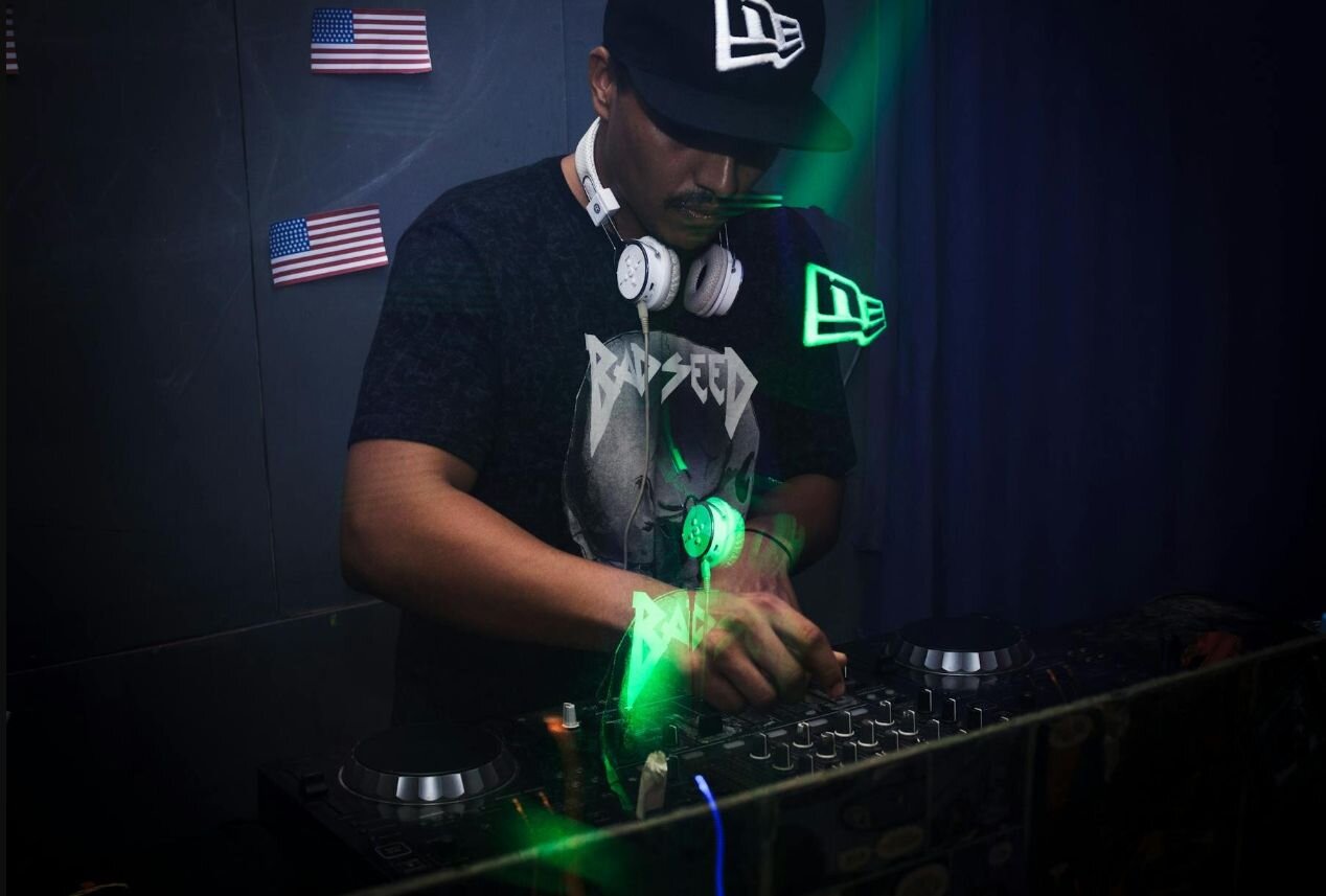 Maximise Your Tax Savings: Essential Deductions for DJs