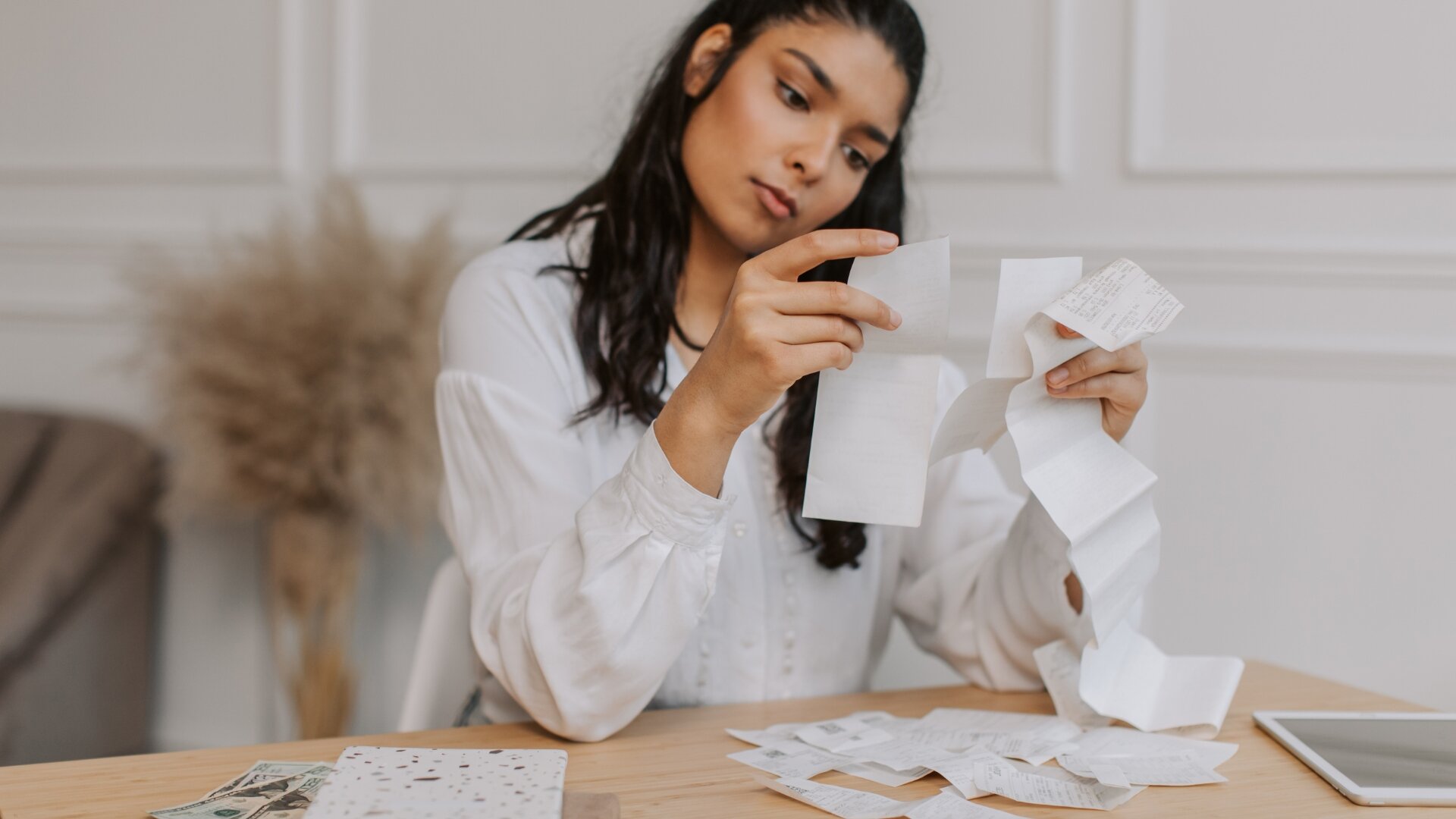 Discover why keeping receipts is essential for tax purposes. Learn top tips and how the Pie Tax App can simplify your tax process.
