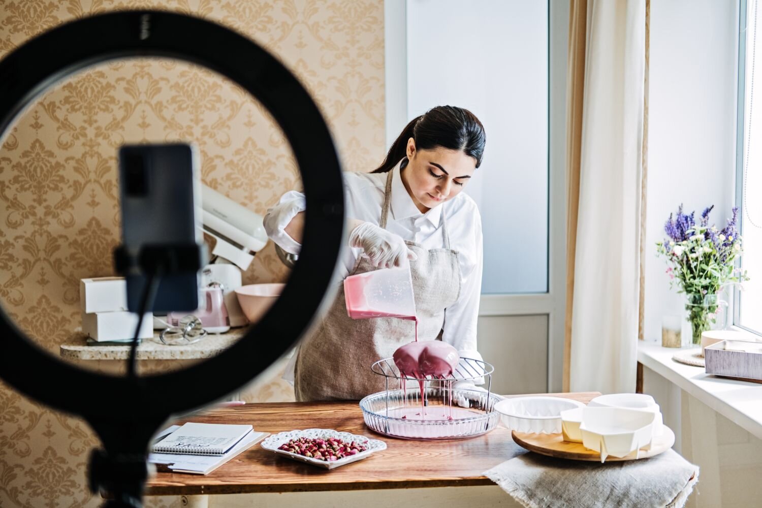 How Much to Save for Side Hustle Taxes?