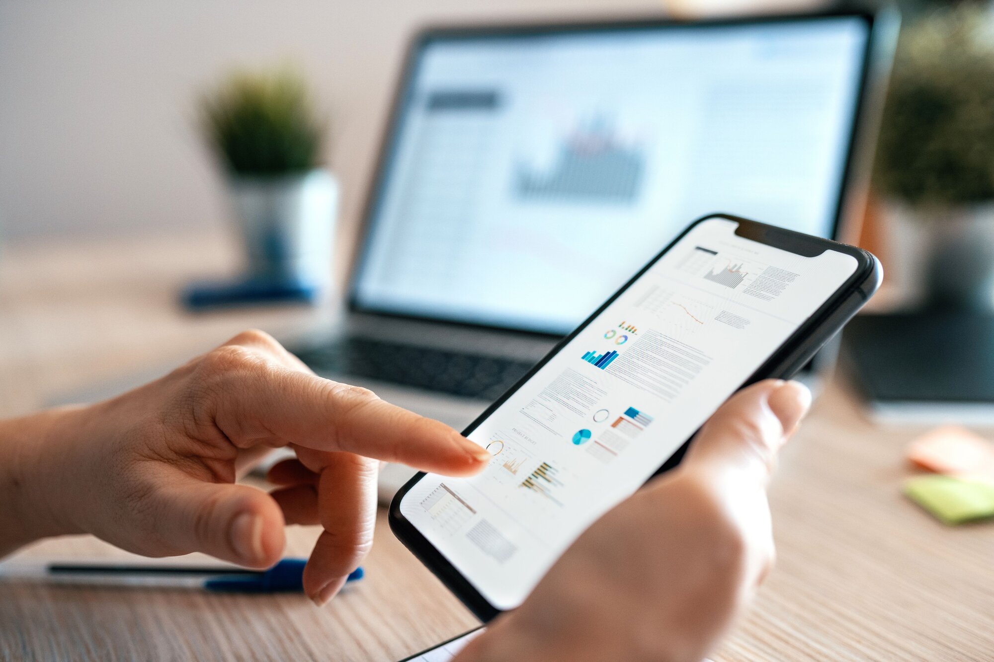 Essential Apps to Kickstart and Streamline Your New Business