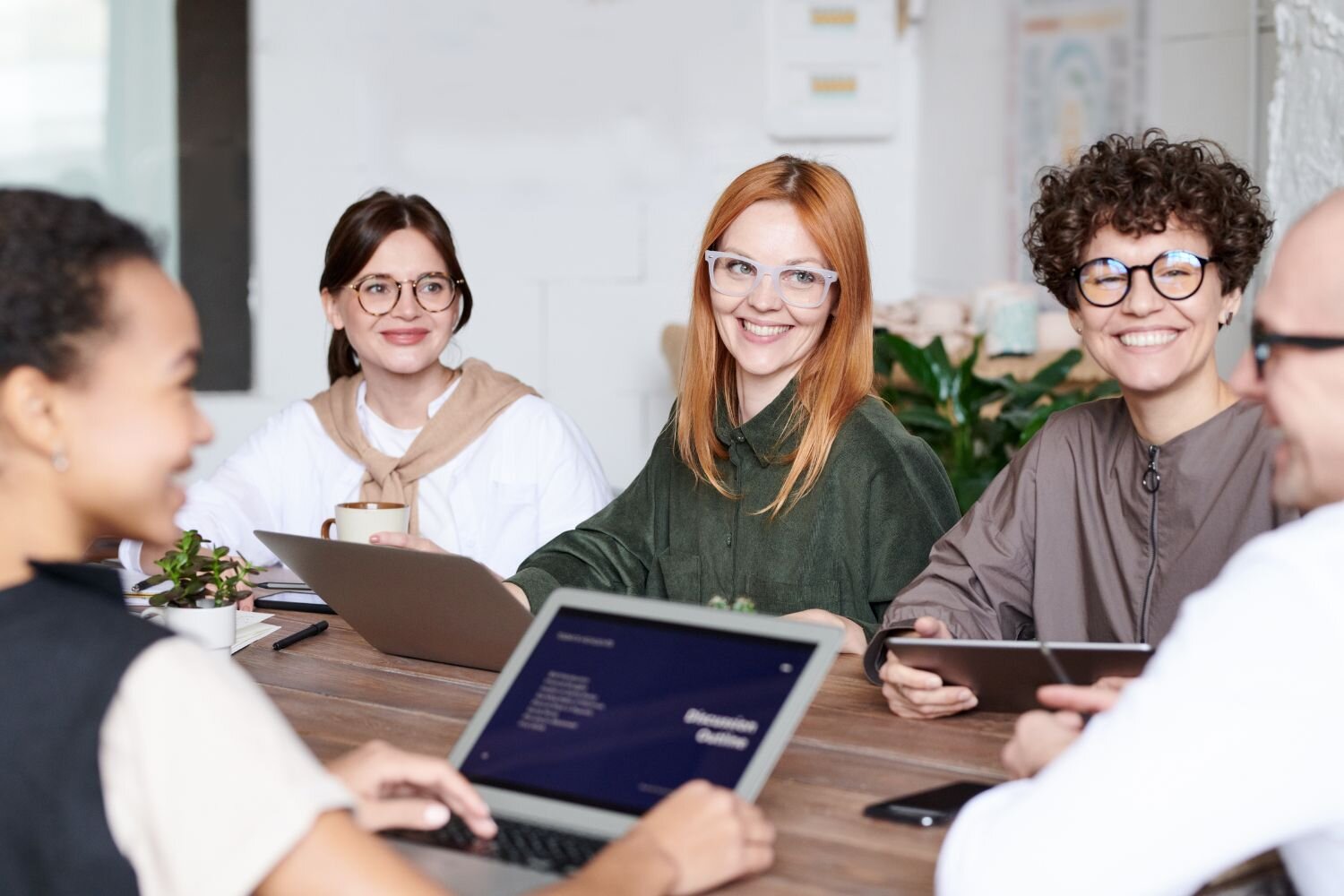 Discover the essential details about UK Dividend Tax Rates For 2026/27 and maximise your investment returns with expert guidance.