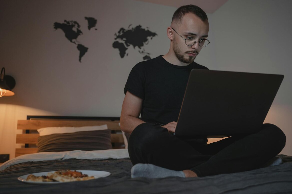 How can you avoid overpaying payments on account?