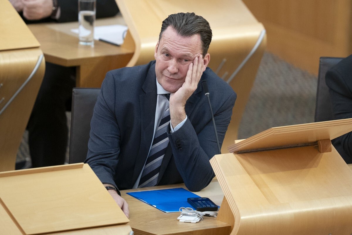 Swinney Faces Criticism Over Minimal Income Tax Cuts
