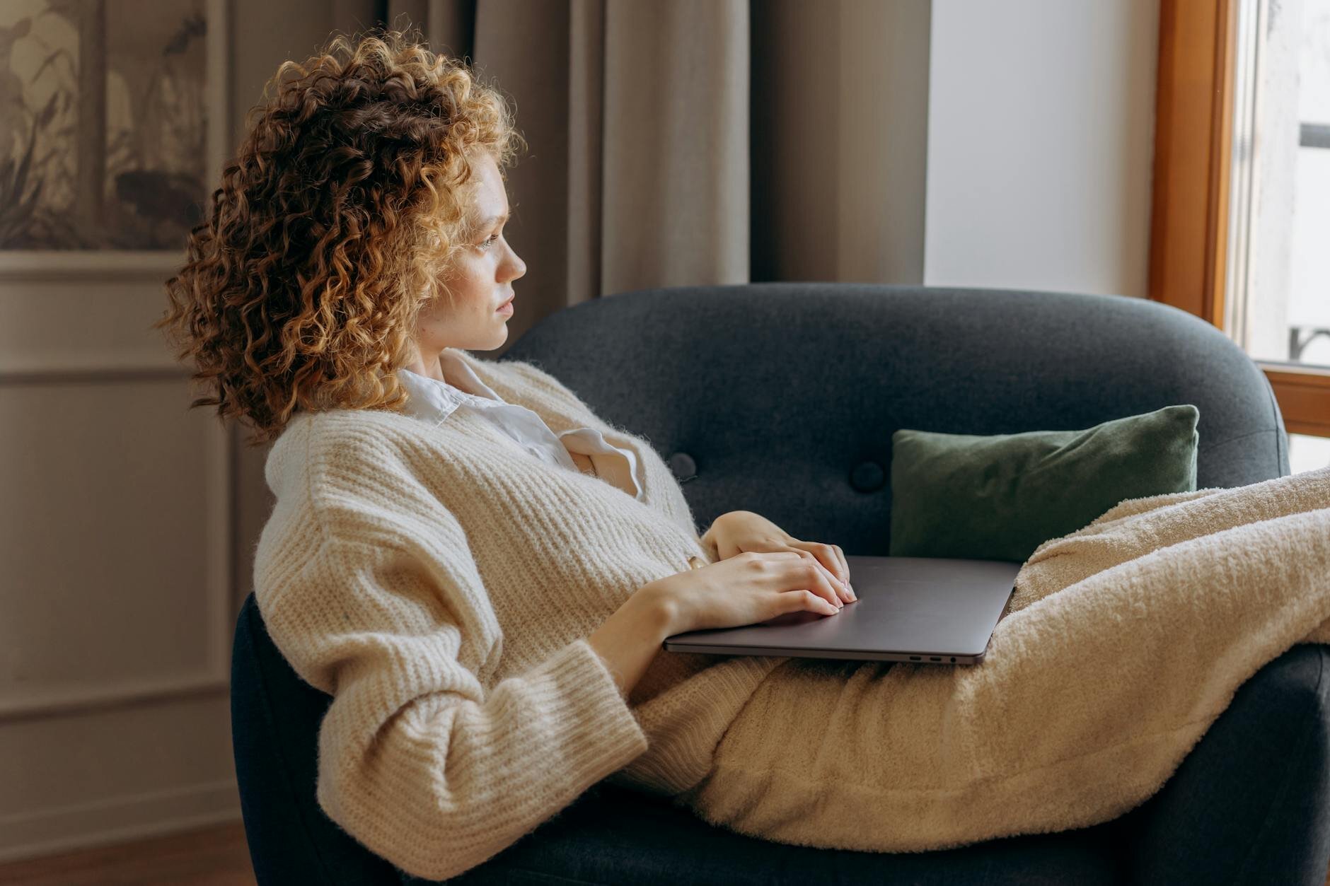 How to Keep Tax Records While Travelling: A Freelancer’s Guide