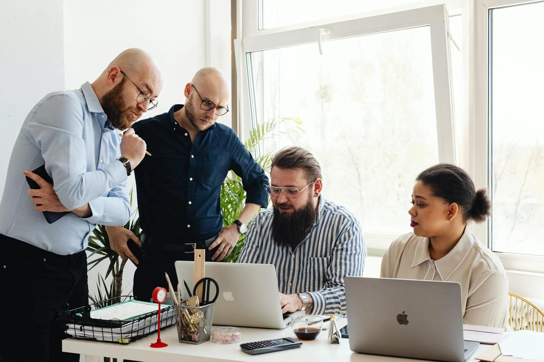 How Much Tax Does A Freelance SEO Consultant Pay In The UK?