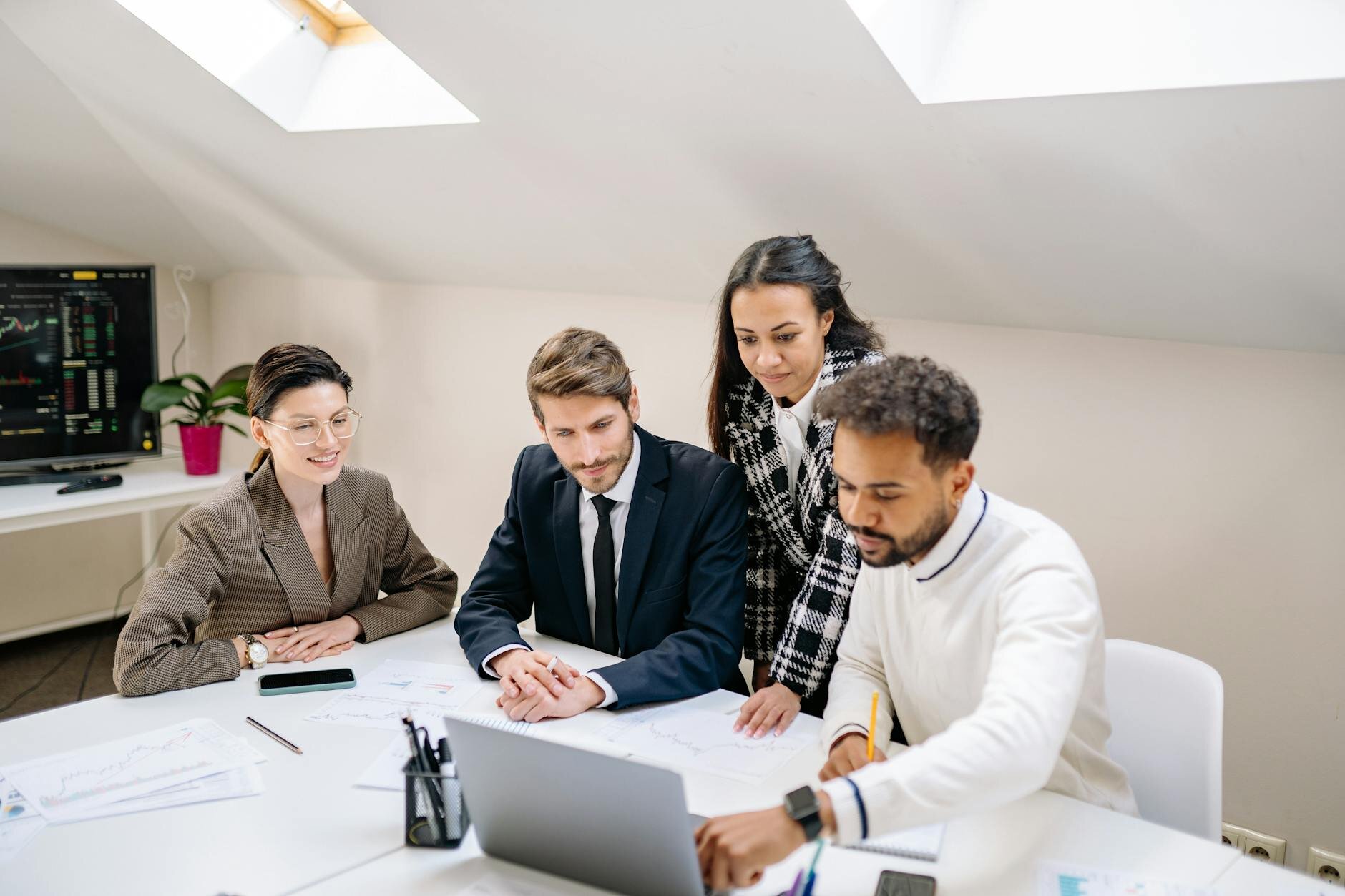 How AI Supports Real Time Monitoring Of Tax Obligations
