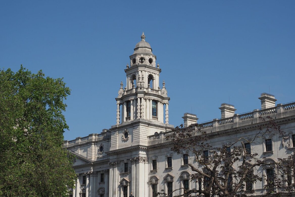 HMRC Issues Scam Alert to UK Taxpayers