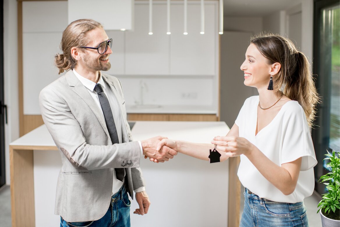 How can I maximise my retrofit van expense deductions?