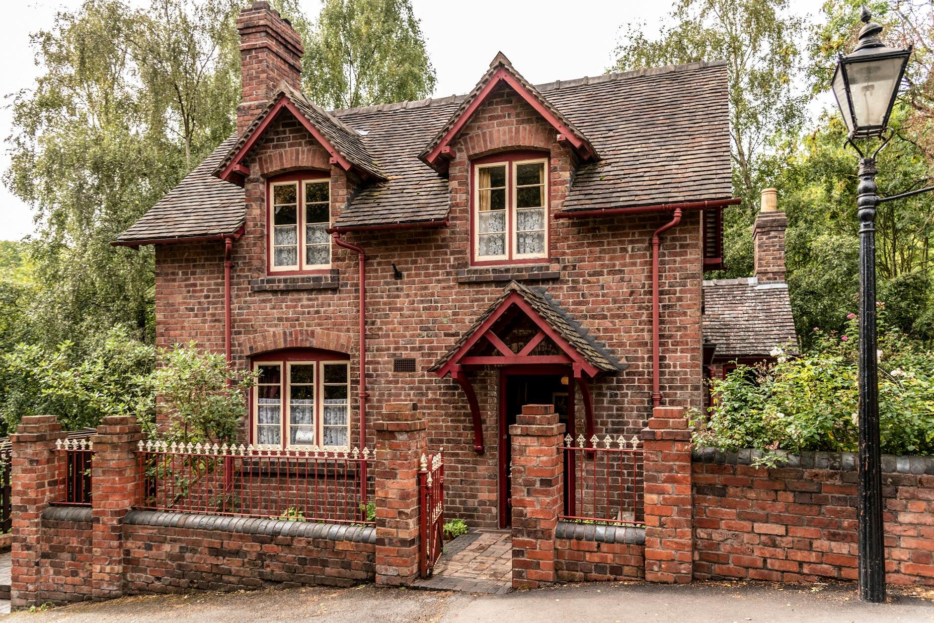 Do I Have to Pay Inheritance Tax on My Parents' House?